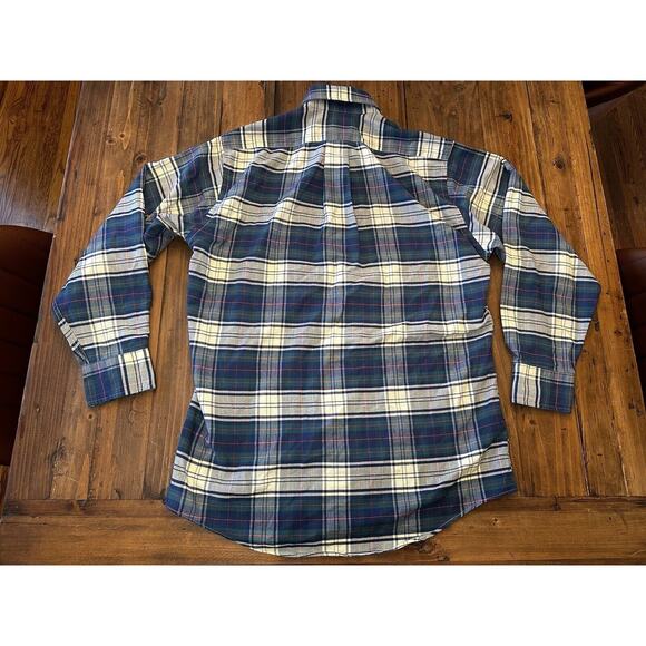 LL bean Men’s Flannel Button Up Shirt Plaid Size 15 - 32 - Picture 6 of 6
